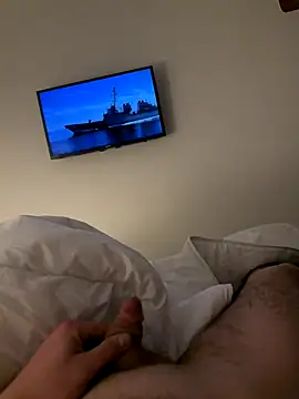 Snapshot of Davvidsm chatting on January 7, 2026, 1:49 pm Davvidsm online show from January 7, 2026, 1:49 pm