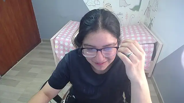 eva smit t online show from January 14, 2026, 2:37 am