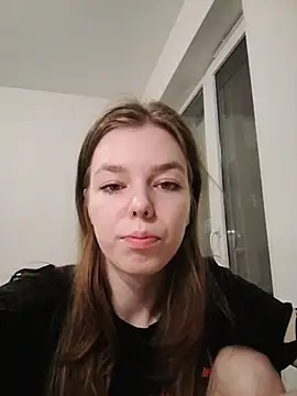 Tina Tayllor  online show from January 5, 2026, 9:29 pm