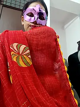 Shivani hotty online show from April 16, 2026, 4:52 pm