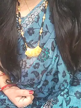 Snapshot of desiriya14 chatting on April 25, 2026, 9:45 am desiriya14 online show from April 25, 2026, 9:45 am