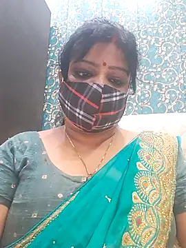 Snapshot of desiriya14 chatting on May 7, 2026, 9:34 am desiriya14 online show from May 7, 2026, 9:34 am