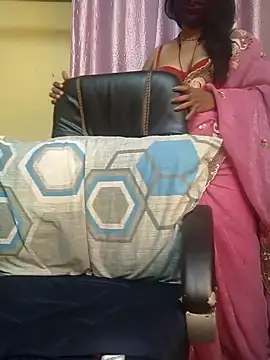 Preeti345 online show from April 6, 2026, 2:40 pm