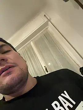 Snapshot of CharlyAlfa22 chatting on February 15, 2026, 11:58 pm CharlyAlfa22 online show from February 15, 2026, 11:58 pm