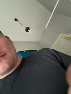 Snapshot of CharlyAlfa22 chatting on March 24, 2026, 4:29 pm CharlyAlfa22 online show from March 24, 2026, 4:29 pm