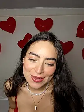 saasha Petit online show from February 10, 2026, 10:25 am