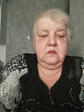 Snapshot of HapinessLovee chatting on February 24, 2026, 9:54 am HapinessLovee online show from February 24, 2026, 9:54 am