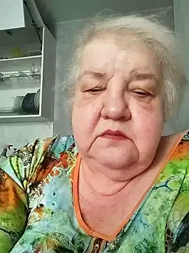 HapinessLovee online show from March 11, 2026, 8:08 am