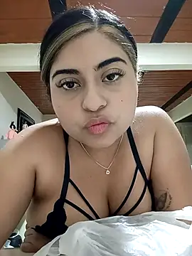 MariaPaula22  online show from December 22, 2025, 8:03 am