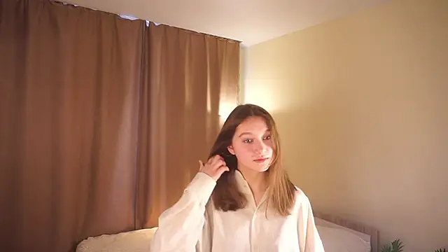 IrenaZeiler online show from December 16, 2025, 6:06 am