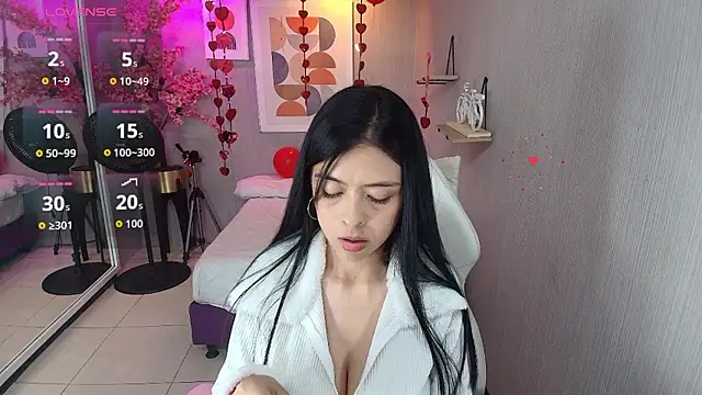 Snapshot of Emily_osman chatting on February 14, 2026, 12:38 pm Emily osman online show from February 14, 2026, 12:38 pm