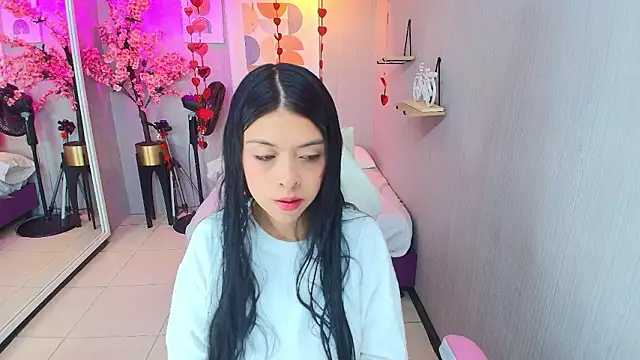 Snapshot of Emily_osman chatting on February 16, 2026, 12:48 pm Emily osman online show from February 16, 2026, 12:48 pm