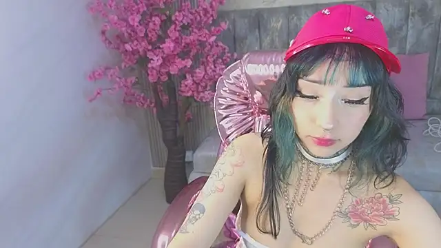 stefnixxx s online show from December 5, 2025, 9:34 pm