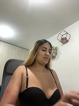 Megumi Ivanov online show from February 5, 2026, 2:18 am