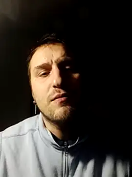 Snapshot of barbone15 chatting on February 21, 2026, 1:07 am barbone15 online show from February 21, 2026, 1:07 am