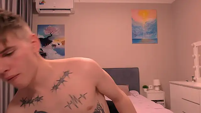 Snapshot of Fredd_Xanders chatting on December 18, 2025, 4:55 pm Fredd Xanders online show from December 18, 2025, 4:55 pm