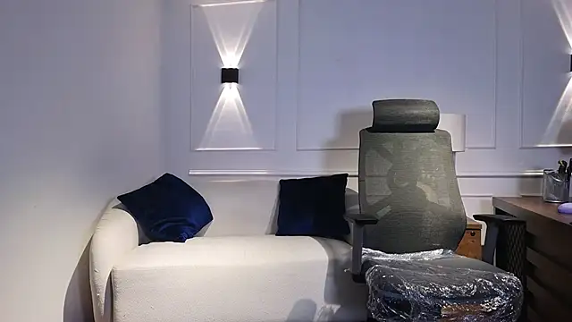 scarlettvg online show from January 9, 2026, 3:35 am