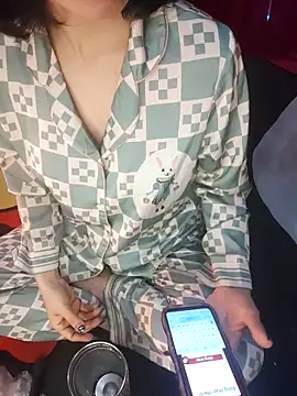 Alone nothing online show from February 2, 2026, 3:44 pm