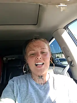 SpiderRose online show from July 31, 2026, 10:07 pm