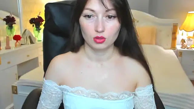 RosiAlina online show from May 26, 2026, 6:22 am