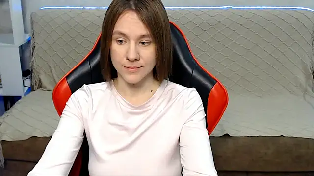 MiaBun1 online show from February 1, 2026, 1:04 am