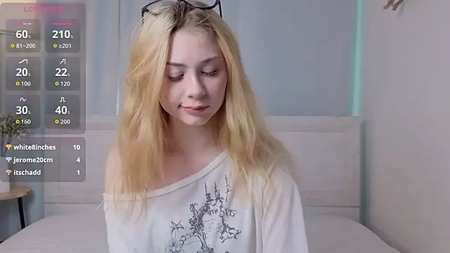 kaity berry online show from December 14, 2025, 8:31 am