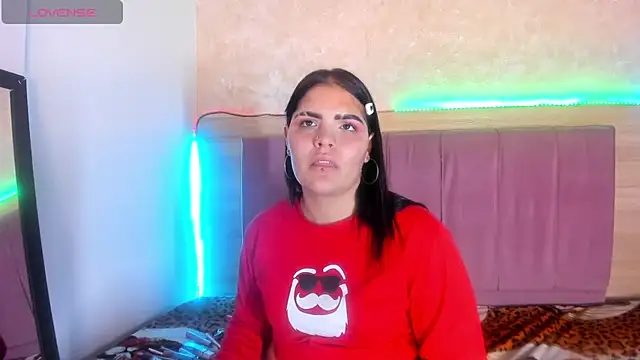 alunnaclarkcm online show from December 14, 2025, 5:02 am