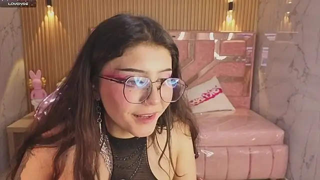 miss devil s online show from January 11, 2026, 3:19 pm