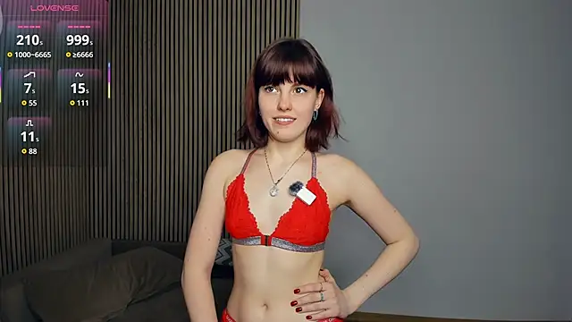 DesireeMillison online show from January 15, 2026, 7:34 am