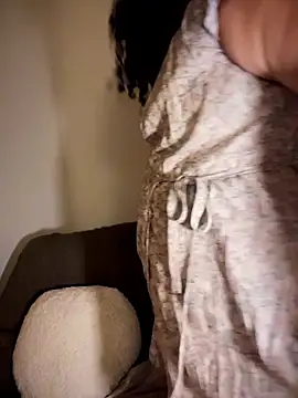 VanesssaMilf  online show from February 18, 2026, 4:32 am