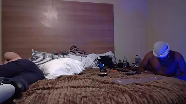 Snapshot of cosmiccloudpig chatting on January 19, 2026, 7:56 am cosmiccloudpig online show from January 19, 2026, 7:56 am