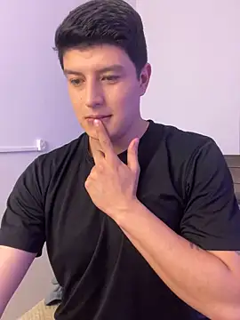 Goldenknight33 online show from February 11, 2026, 4:07 pm