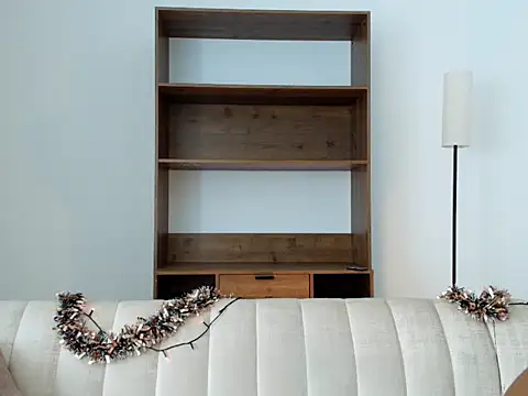 NaomiClay online show from December 15, 2025, 12:11 pm