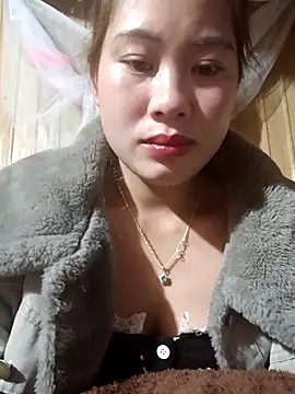 Snapshot of mayni012314 chatting on January 14, 2026, 3:37 pm mayni012314 online show from January 14, 2026, 3:37 pm