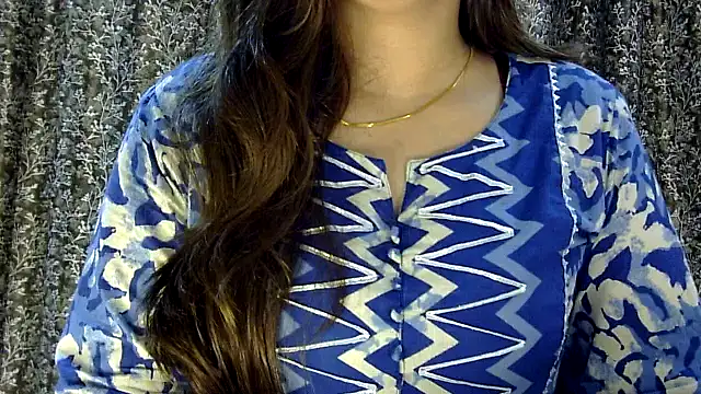 Exotic tanvi online show from April 3, 2026, 6:42 am