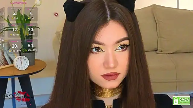 oliviaah  online show from April 4, 2026, 3:07 pm