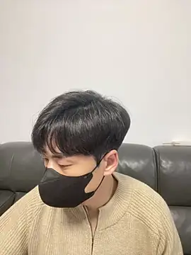 Snapshot of kimze7 chatting on January 18, 2026, 2:09 pm kimze7 online show from January 18, 2026, 2:09 pm