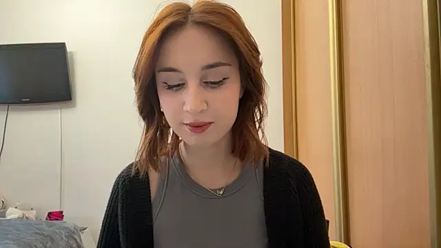 StacieLaudadio online show from January 9, 2026, 11:06 am