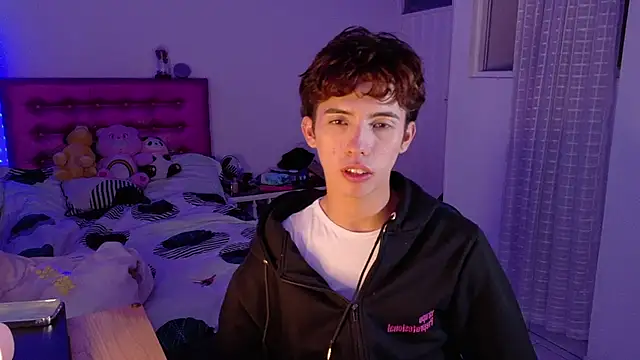 Snapshot of Dani_Dancer chatting on March 1, 2026, 5:07 am Dani Dancer online show from March 1, 2026, 5:07 am