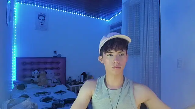 Dani Dancer online show from March 17, 2026, 12:24 am