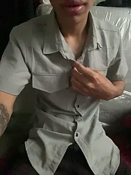 DucMinh 2k online show from February 17, 2026, 1:25 am