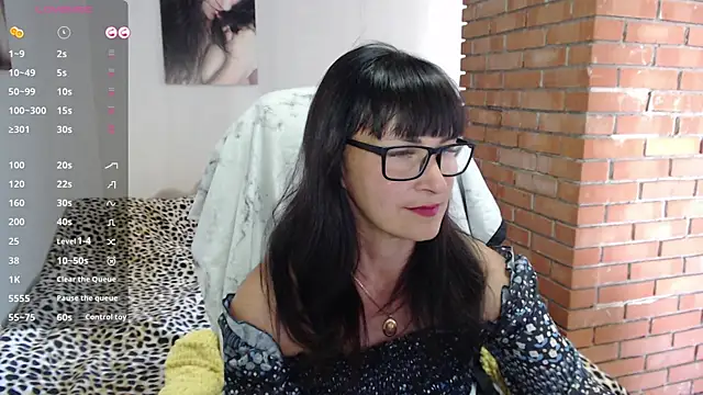 Snapshot of Eila_Morigan chatting on June 8, 2026, 9:54 am Eila Morigan online show from June 8, 2026, 9:54 am
