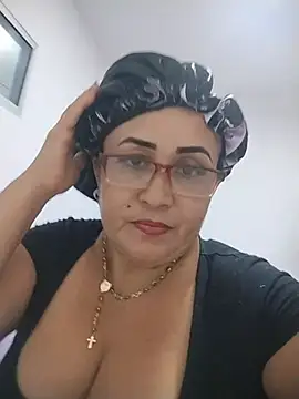 Nini Love  online show from March 14, 2026, 1:22 am