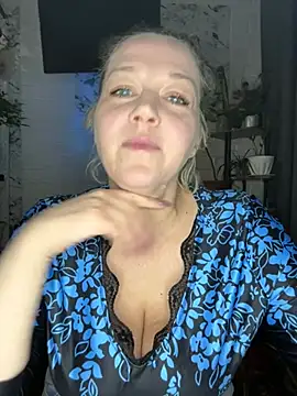 JenniferCarmen online show from March 19, 2026, 3:45 pm