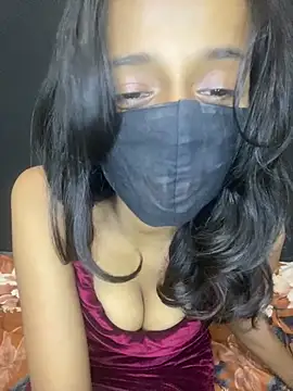 Hottie kia online show from May 5, 2026, 6:44 pm