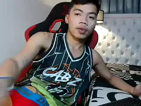 mike cummer online show from December 15, 2025, 10:32 am