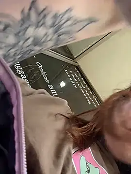 FionaMurr online show from February 15, 2026, 5:08 am