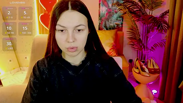 MaxinCarroll online show from February 12, 2026, 4:56 am