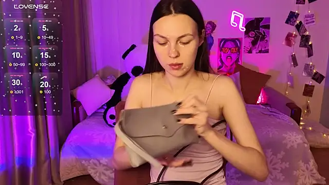 Snapshot of MaxinCarroll chatting on January 7, 2026, 5:23 am MaxinCarroll online show from January 7, 2026, 5:23 am