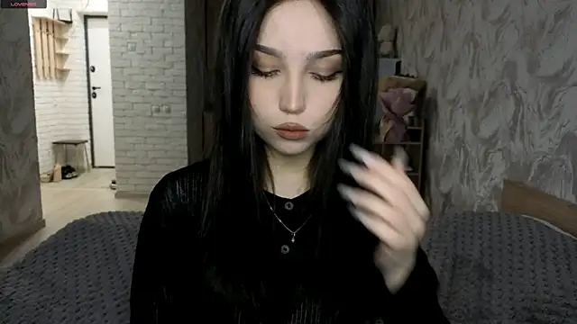 Qwami Amie online show from June 6, 2026, 7:02 am
